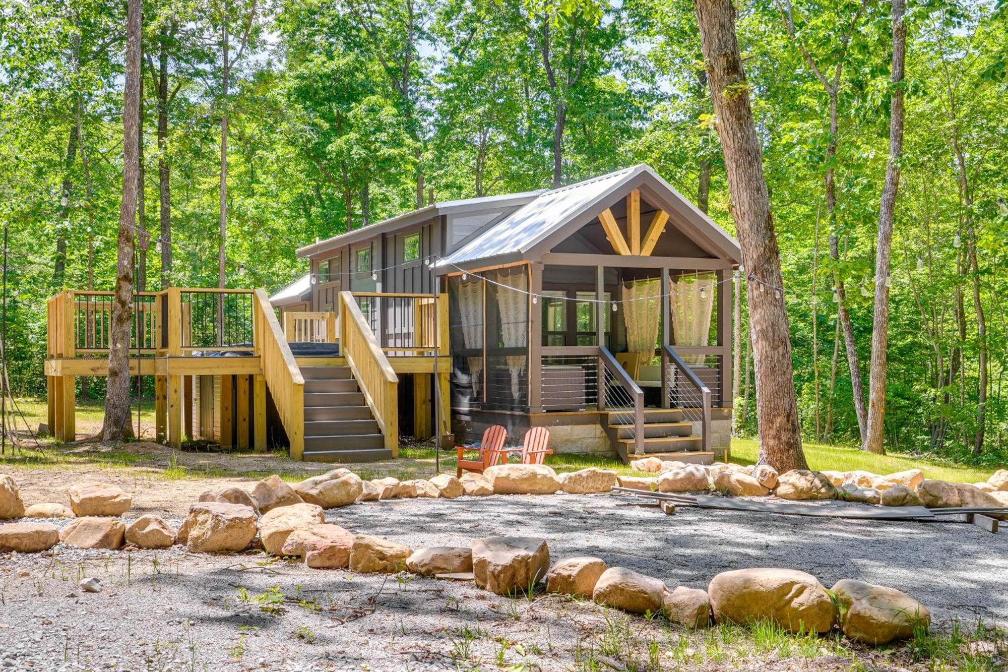 Monteagle Cabin With Swim Spa, Sauna And Fire Pit! Exterior photo